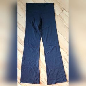 Lululemon Reversible Bootcut Pants Size 6